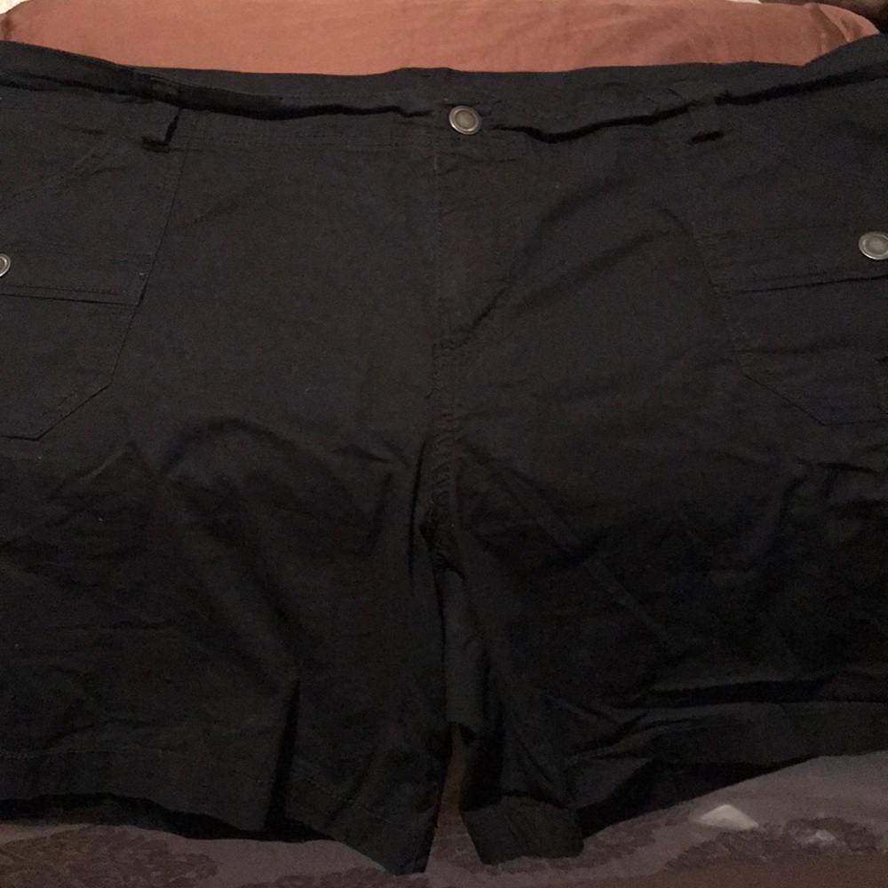 Lane Bryant black shorts!!